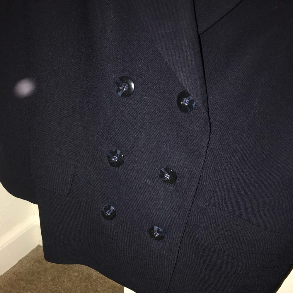 Jacket - Picture 3 of 6